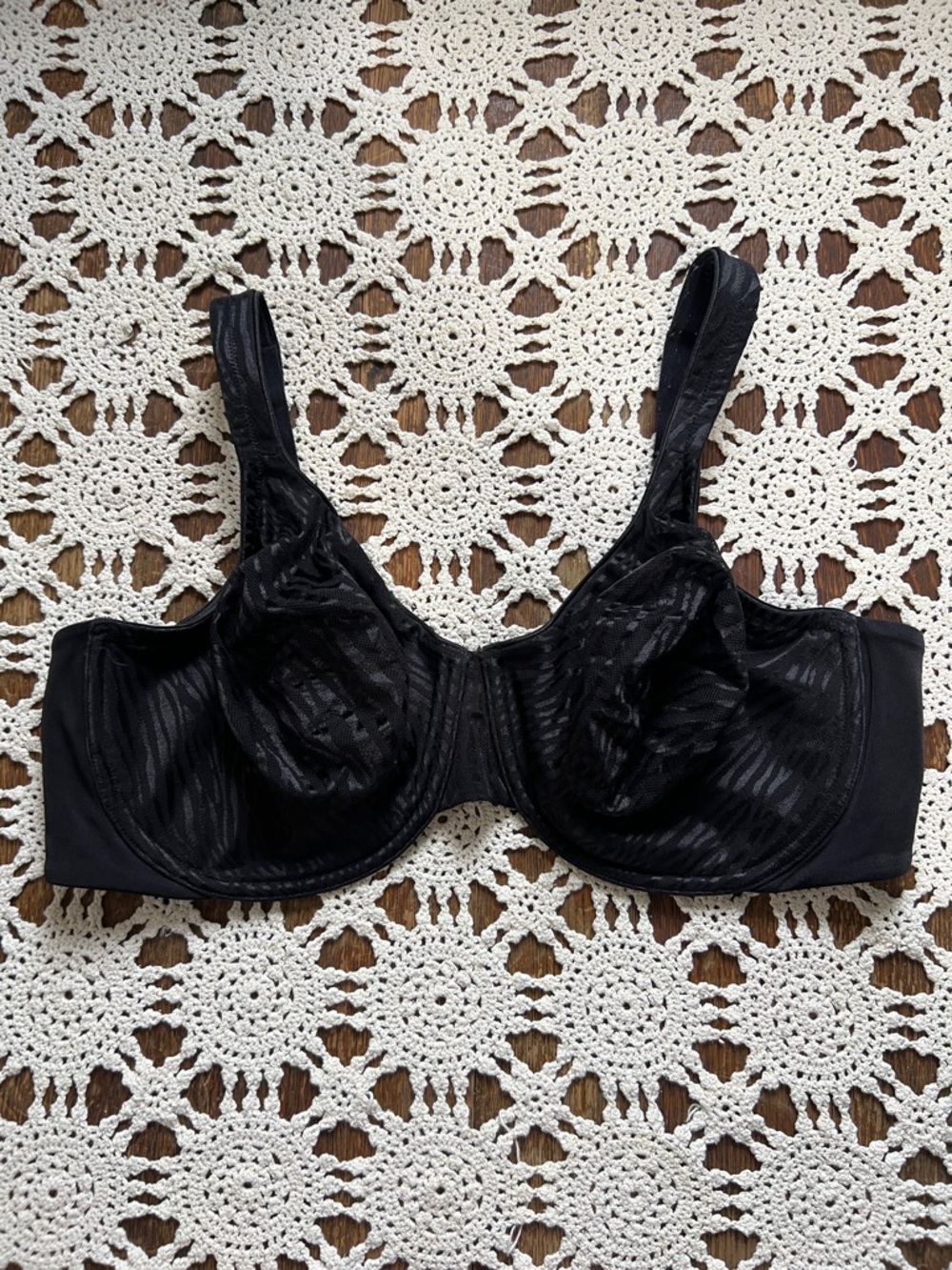 Olga black zebra stripe bra style 35981 size 42D